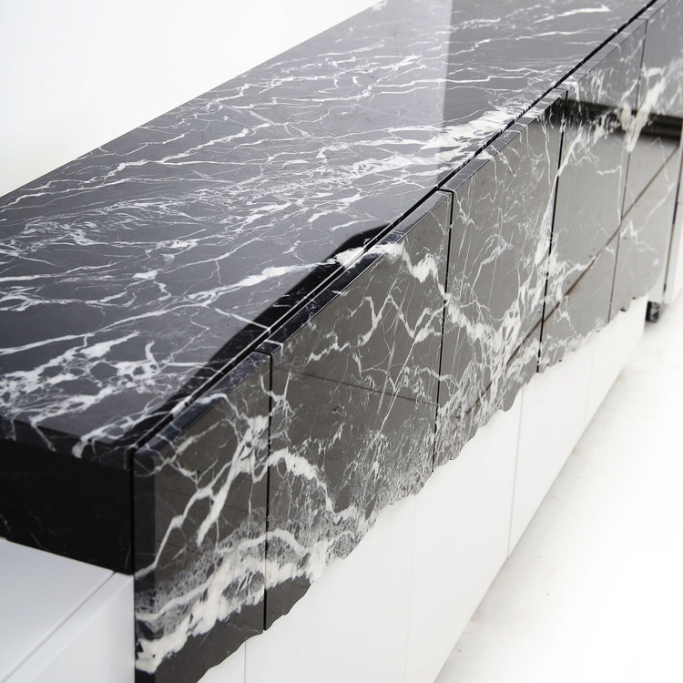 GODAFOSS SIDEBOARD